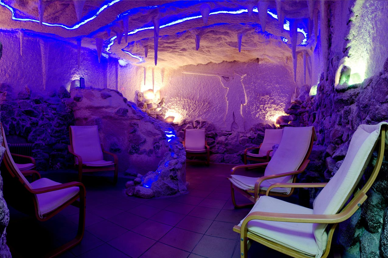 Бассейны и спа. Сколько стоит отдых на термальных водах Закарпатья осенью